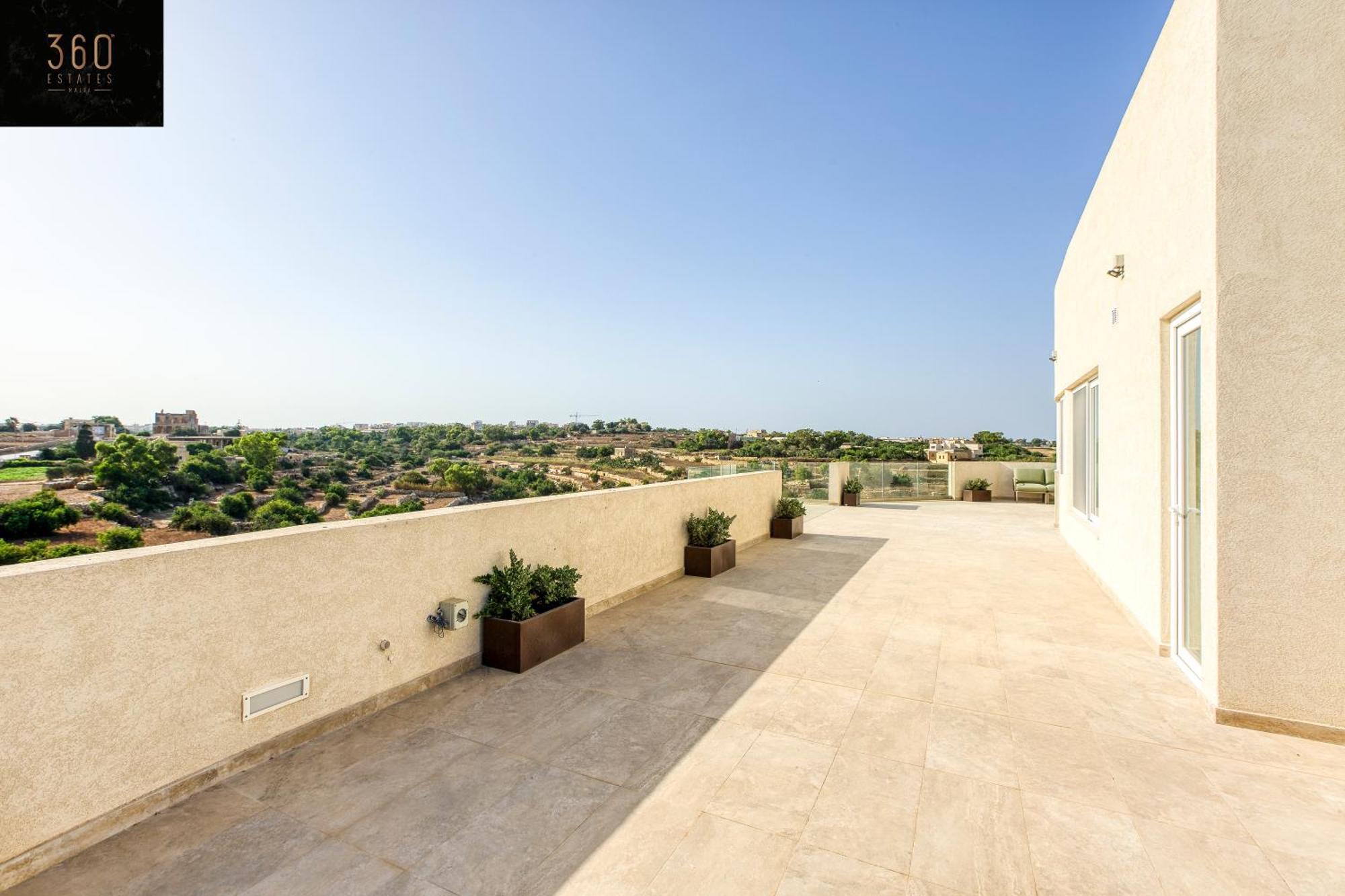 Luxury Beautiful Penthouse With Amazing Views & Ac By 360 Estates Apartment Marsaxlokk Luaran gambar